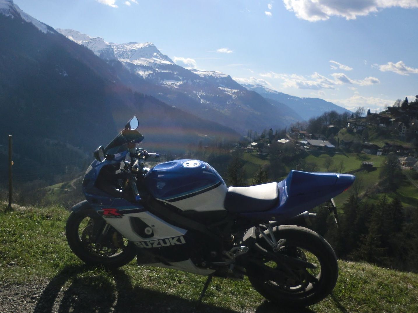 Suzuki Strasse: GSXR Suzuki 600 – Gebraucht aus Chur von putschnaegg