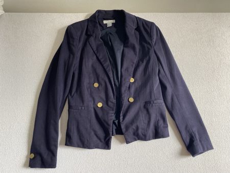 Veste H&M bleue marine, taille 38 - Élégante et chaude!