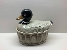 2 Keramikgefässe mit Ente und Gans