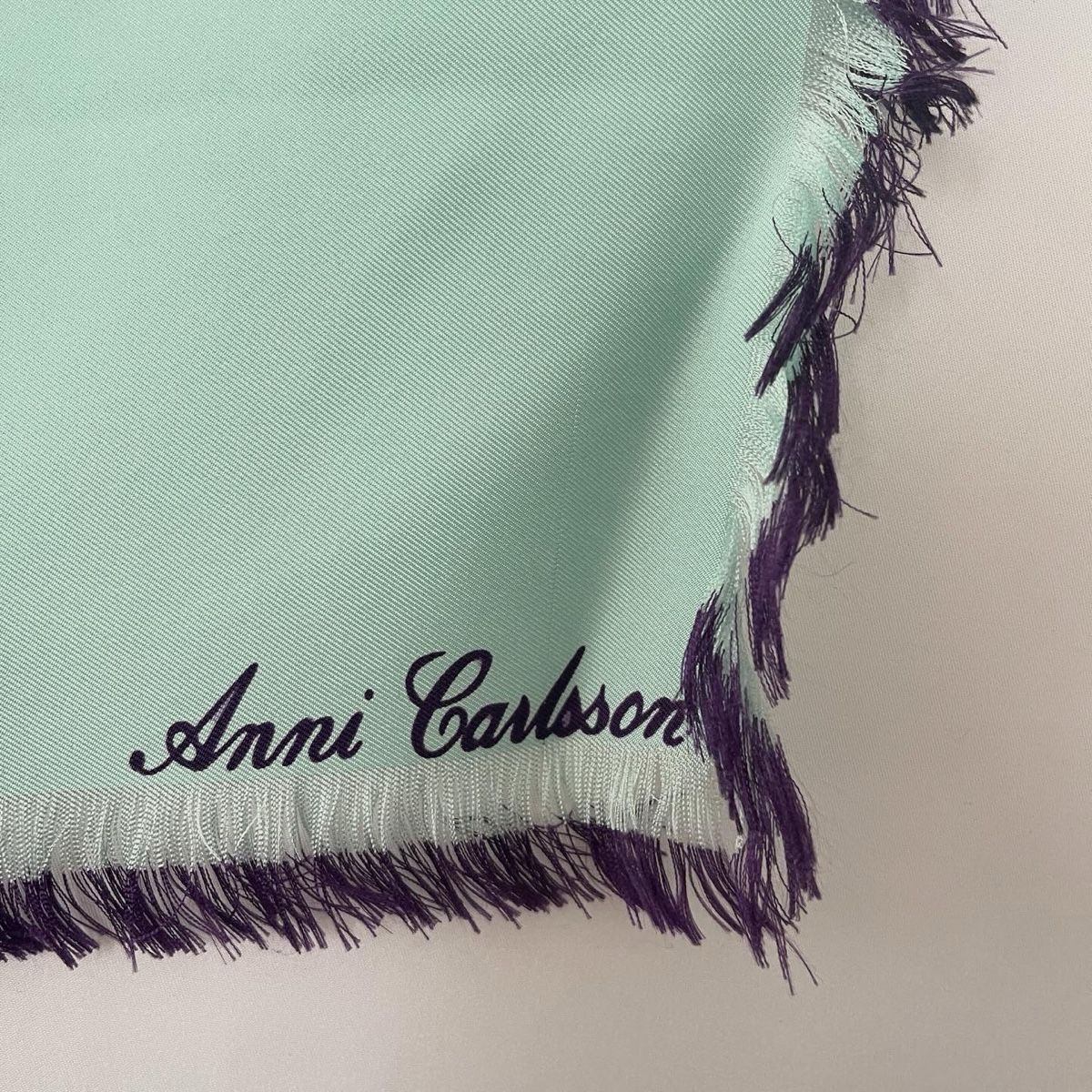 Foulard & Sciarpe: ANNI CARLSSON Silk Scarf – Nuovo (secondo la descrizione) da Emmen venduto da Avviivva_Com2023 9