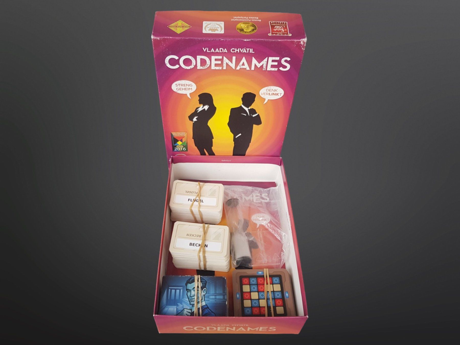 Jeux: CGE Codenames Spiel Edition – D'occasion à Suhr par Restwert_Suhr 2