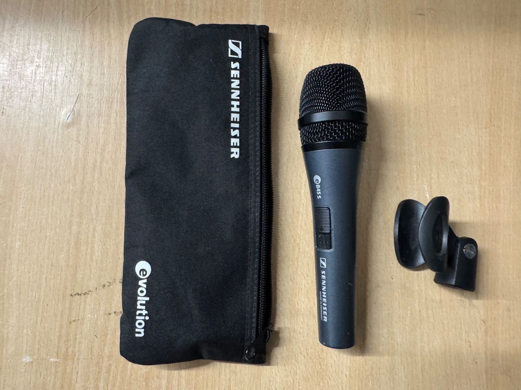 Sennheiser Microphones: Sennheiser E845-S dynamisches Mikrofon – D'occasion à Oberdorf NW par AndotechnicsGmbH