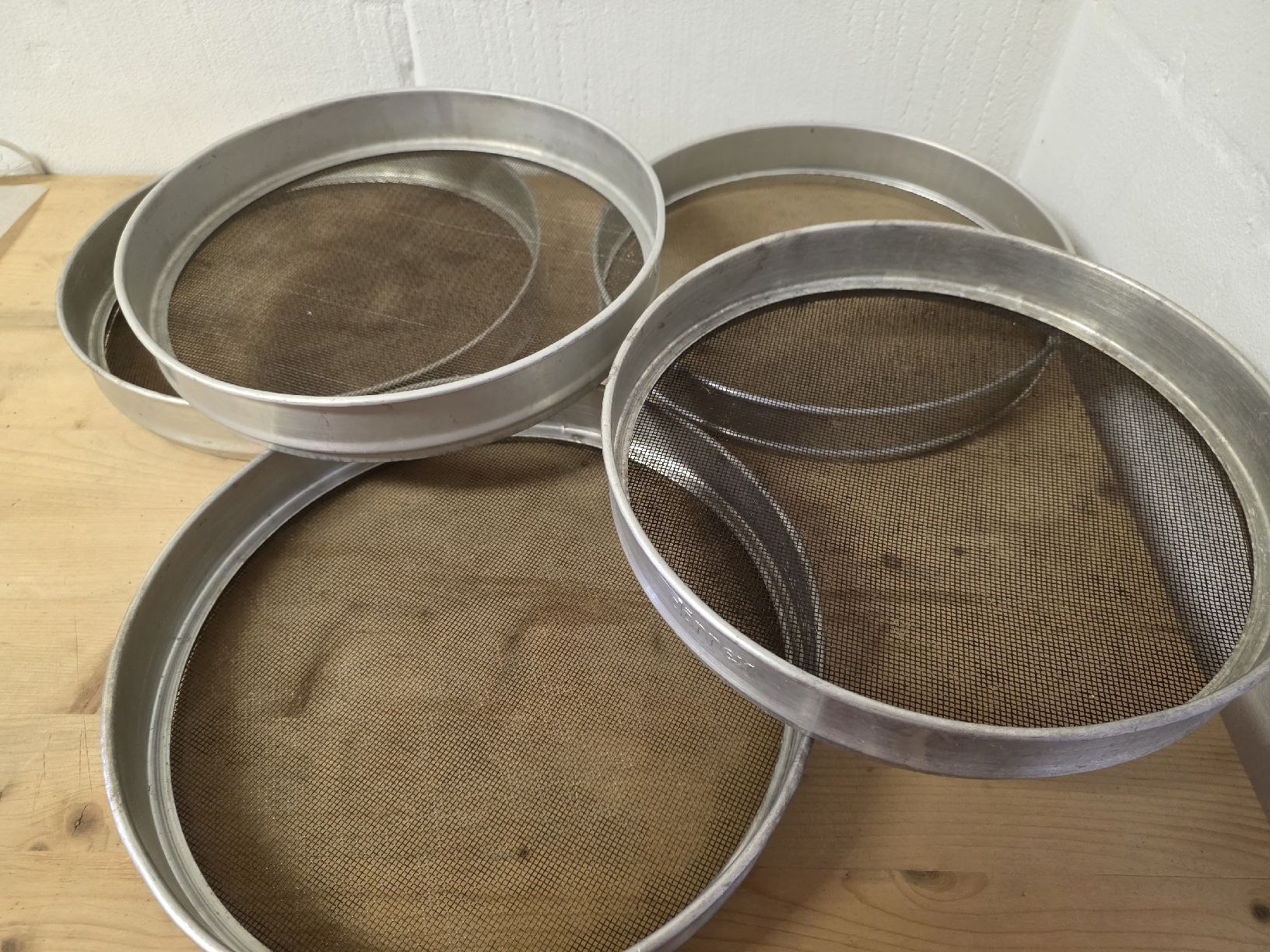 Sigg Elettrodomestici da cucina: 5 Sigg Dörrex Gitter grau/silber  – Usato da Münchenbuchsee venduto da RipiRip 2