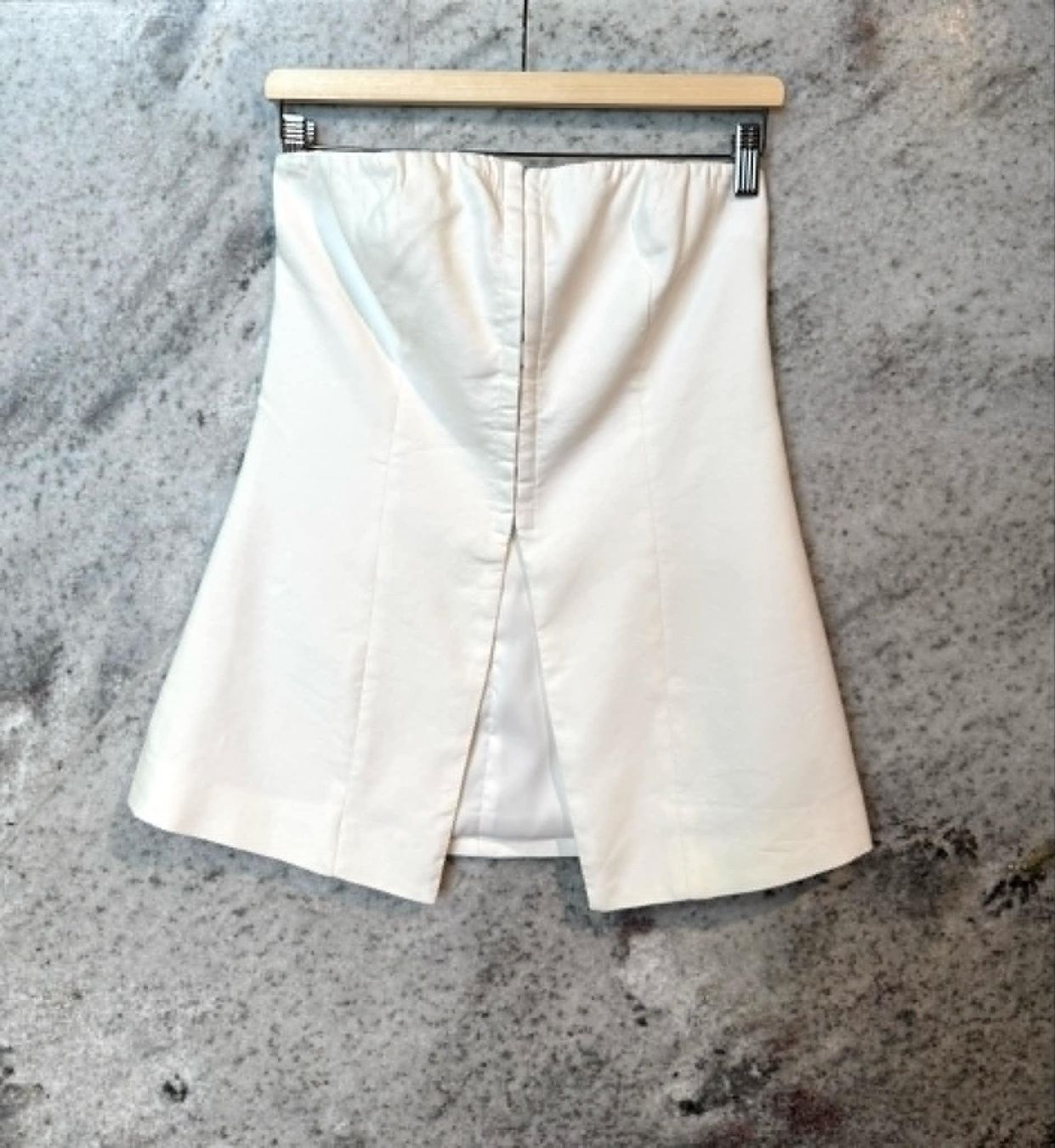 Tops: BOA Strapless Linen Bustier S – Neu (gemäss Beschreibung) aus Claro von sof_pkm8 2