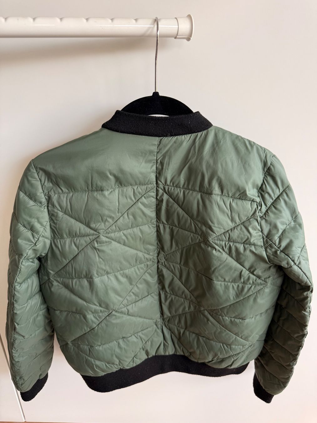 Giacche: Bernardo Quilted Jacket (Size 10–12) – Usato da Neuchâtel venduto da elbichin 1