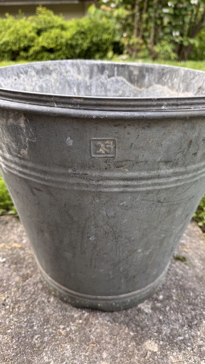 Altro per la casa: Grosser Vintage Zinkeimer - Deko oder Pflanzenkübel geeignet – Usato da Rothrist venduto da 7Engelslocken 5