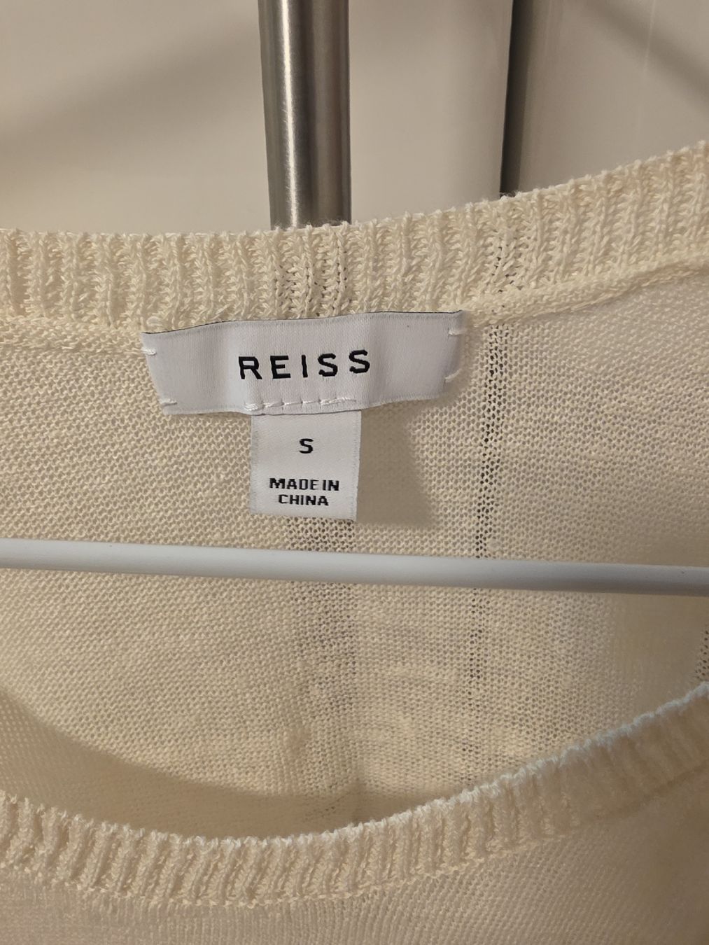 Top: Reiss top off-white size S – Nuovo (secondo la descrizione) da Zürich venduto da lit_n7pb 1