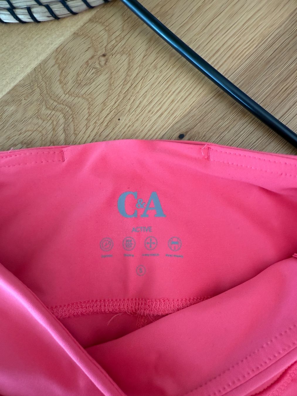 C&A Pantaloni: sportshorts (s) – Usato da Freidorf TG venduto da zweithandware 2