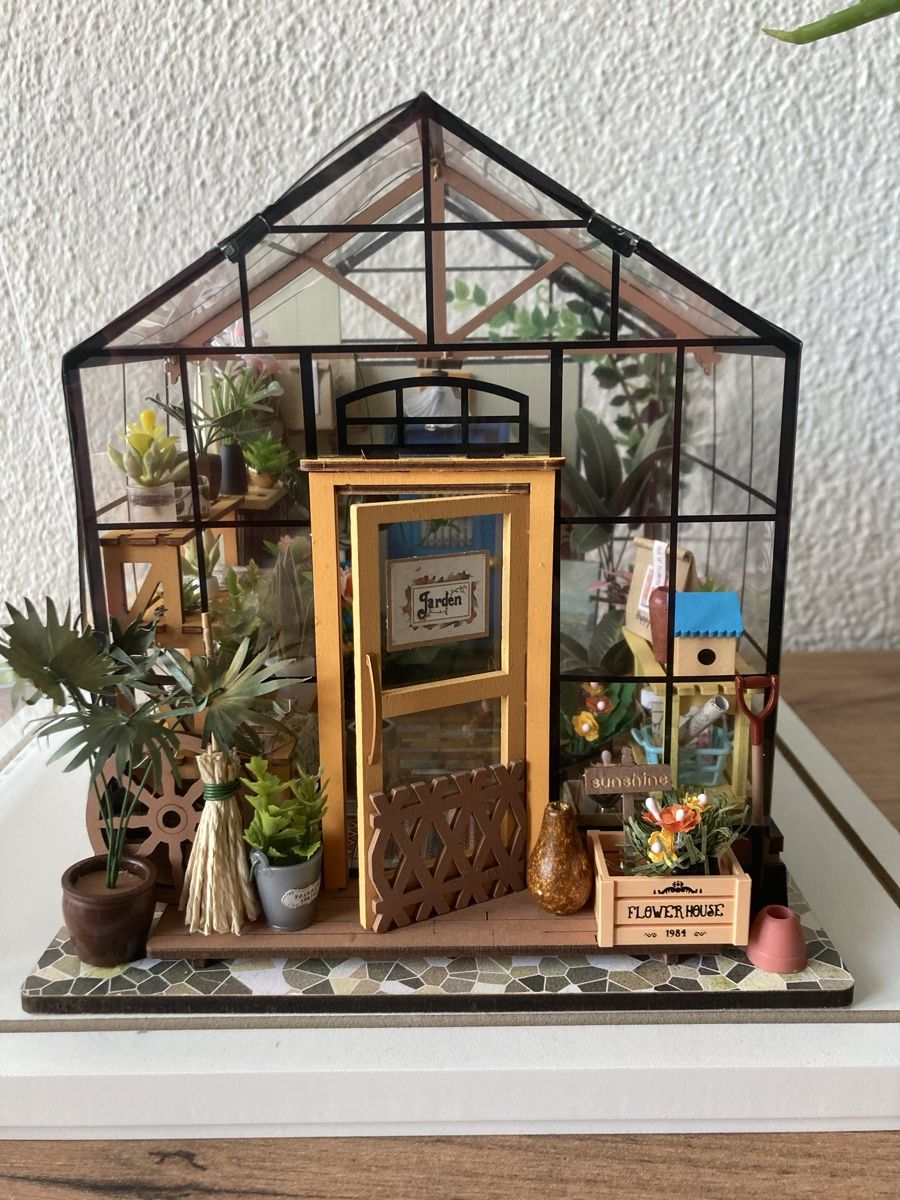 Kit di modellismo & Modellini statici: Maquette serre botanique – Usato da Lausanne venduto da Yu-Lee