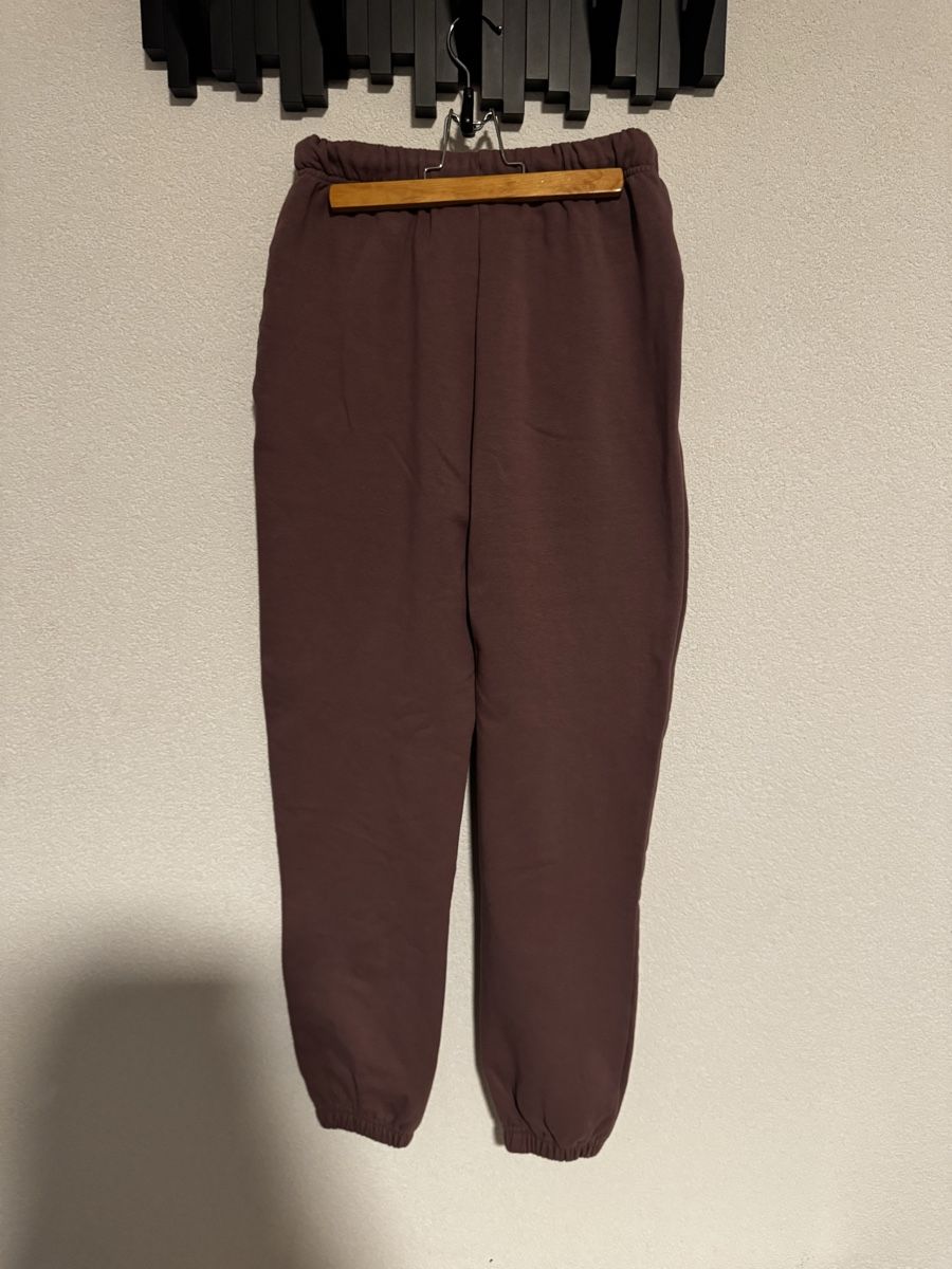 Lotti di vestiti: Ensemble jogging- Rare beauty  – Usato da Bulle venduto da lcaroni 6