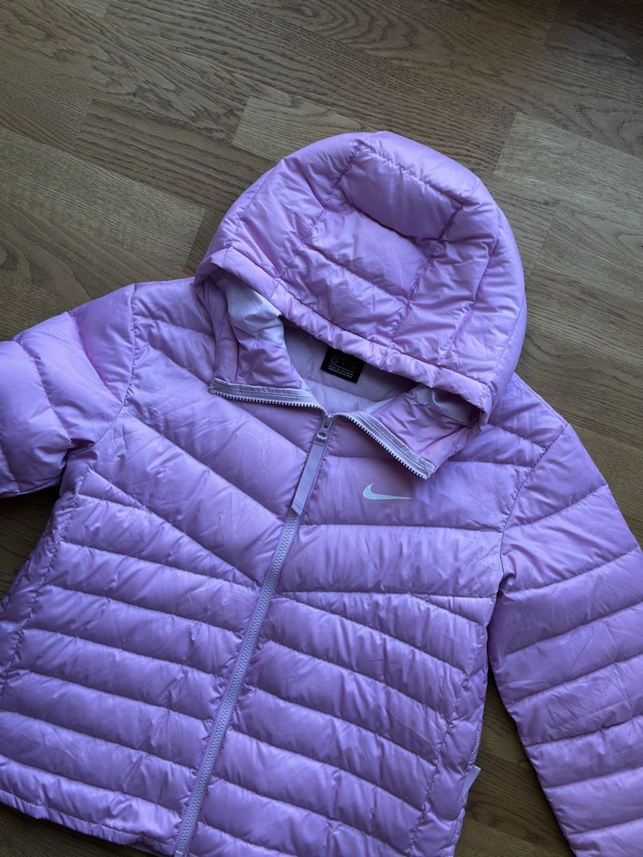 Nike Giacche: Nike Jacke Daunenjacke - rosa – Usato da Basel venduto da FatmaCan52 6