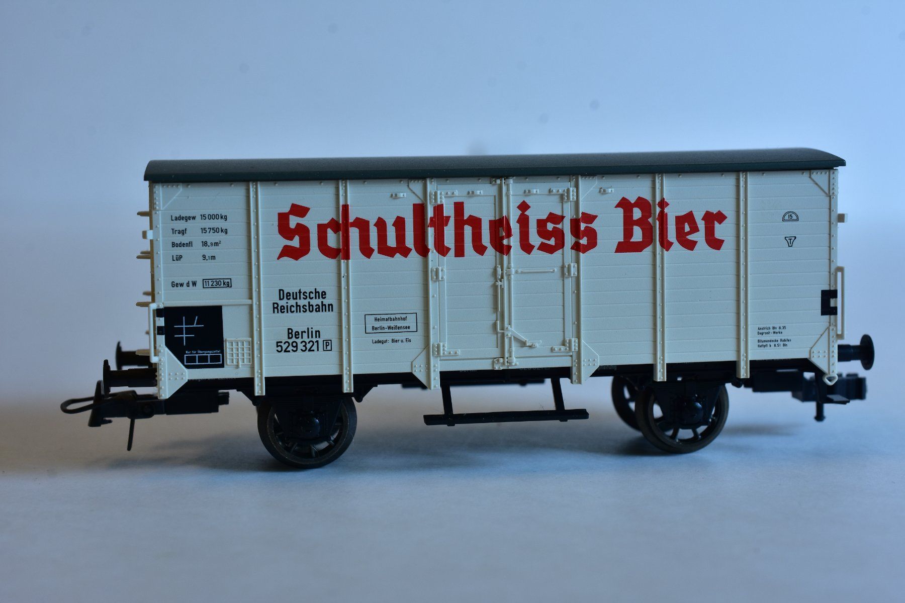 Fleischmann Modellini di ferrovie: 2 Güterwagen von Fleischmann ohne OVP – Usato da Lohn-Ammannsegg venduto da 1monika 1