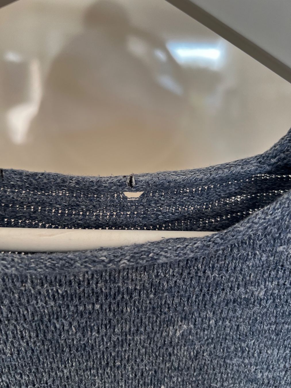 Pullover & Sweatshirts: No name Pullover, blau, "rollende" Abschlüsse – Gebraucht aus Oberwil-Lieli von Jo-Ke 4
