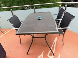 Table et chaises