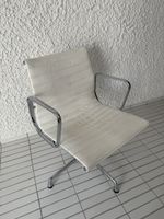 Eames EA108 Leather
