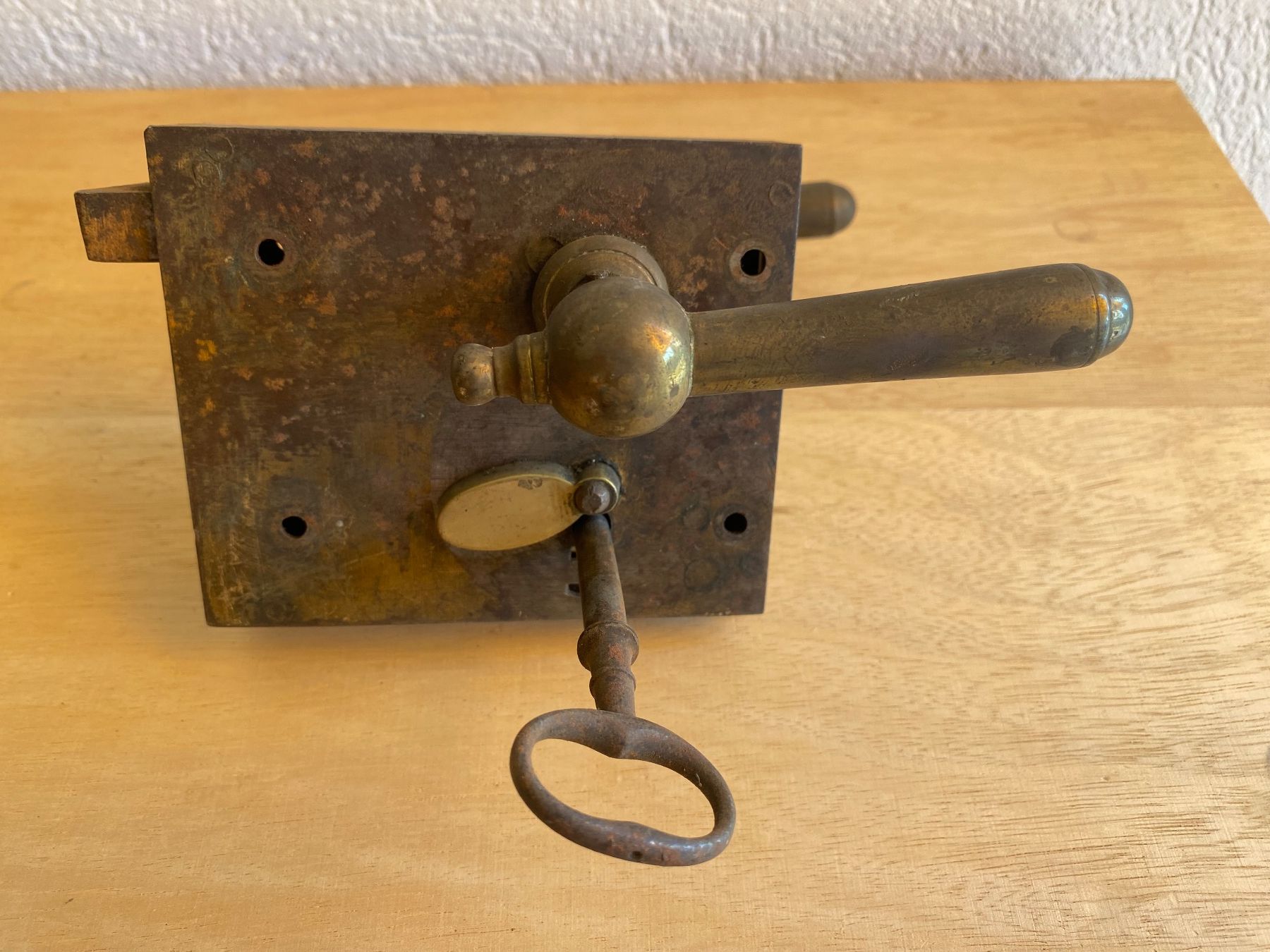 Lucchetti: Antikes Kastenschloss aus Eisen – Usato da Burgdorf venduto da gre_2ftz 1