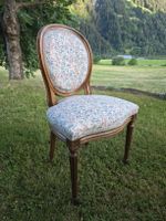 Vintage Stühle mit Blumenmuster, Louis XVI Stil, neu bezogen