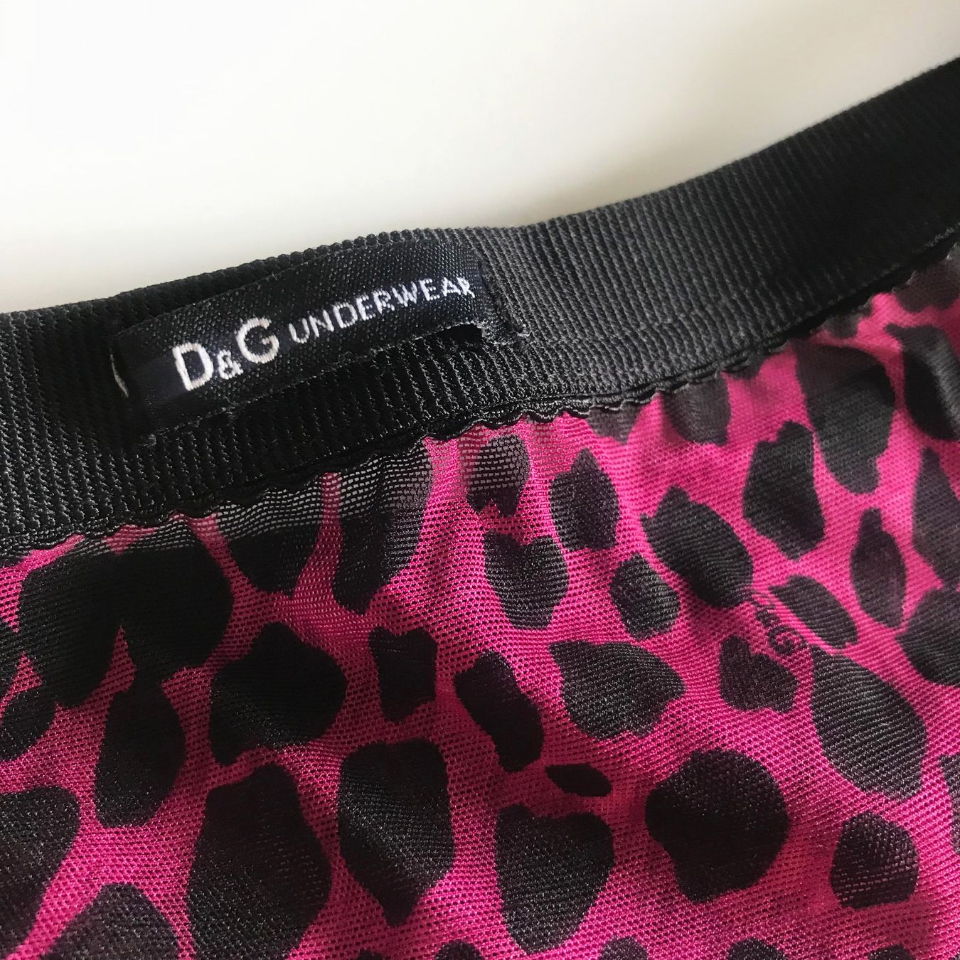 Sonstige Unterwäsche: Slip Dolce und Gabbana mit Leo Muster, Gr.S/M – Gebraucht aus Zürich von Caro55 1