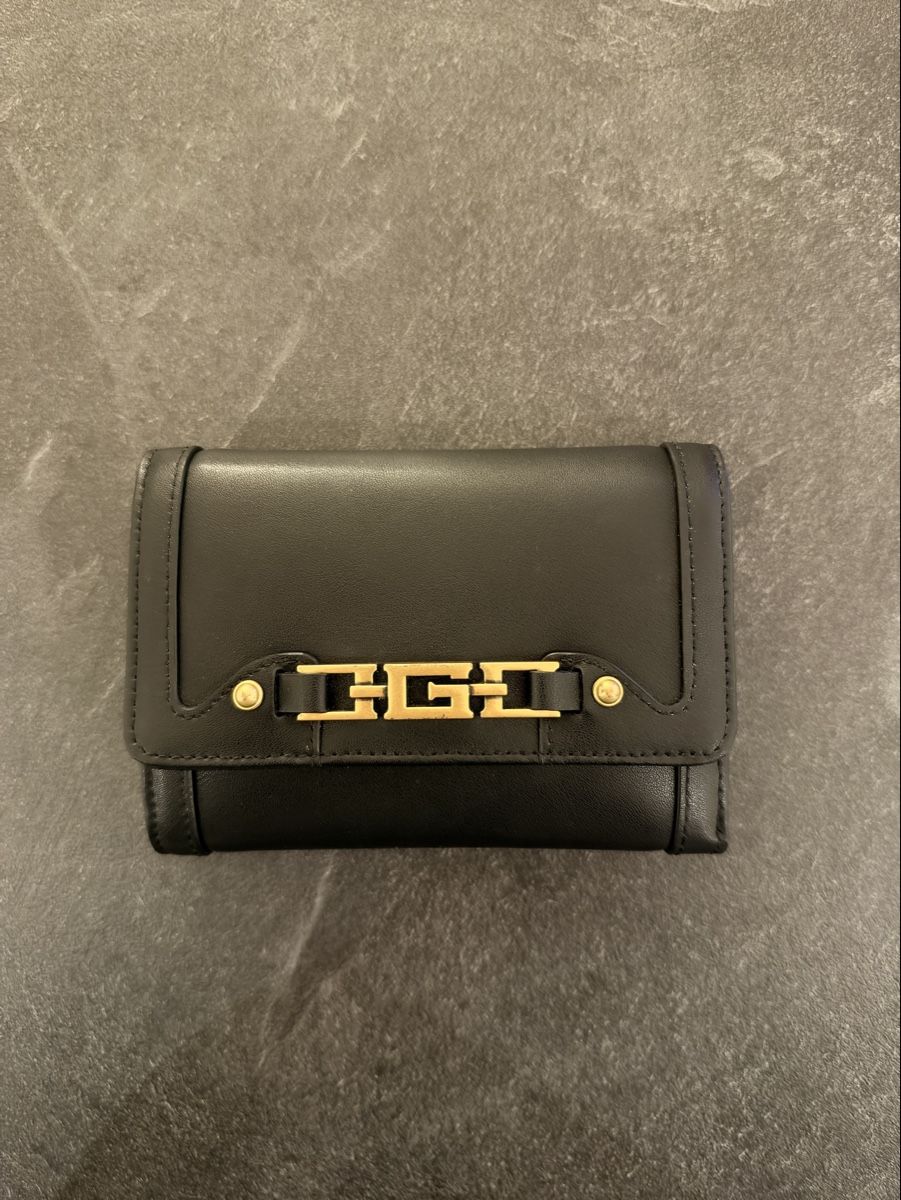 Guess Portamonete: GUESS Portemonnaie – Usato da Buttikon SZ venduto da maticivy