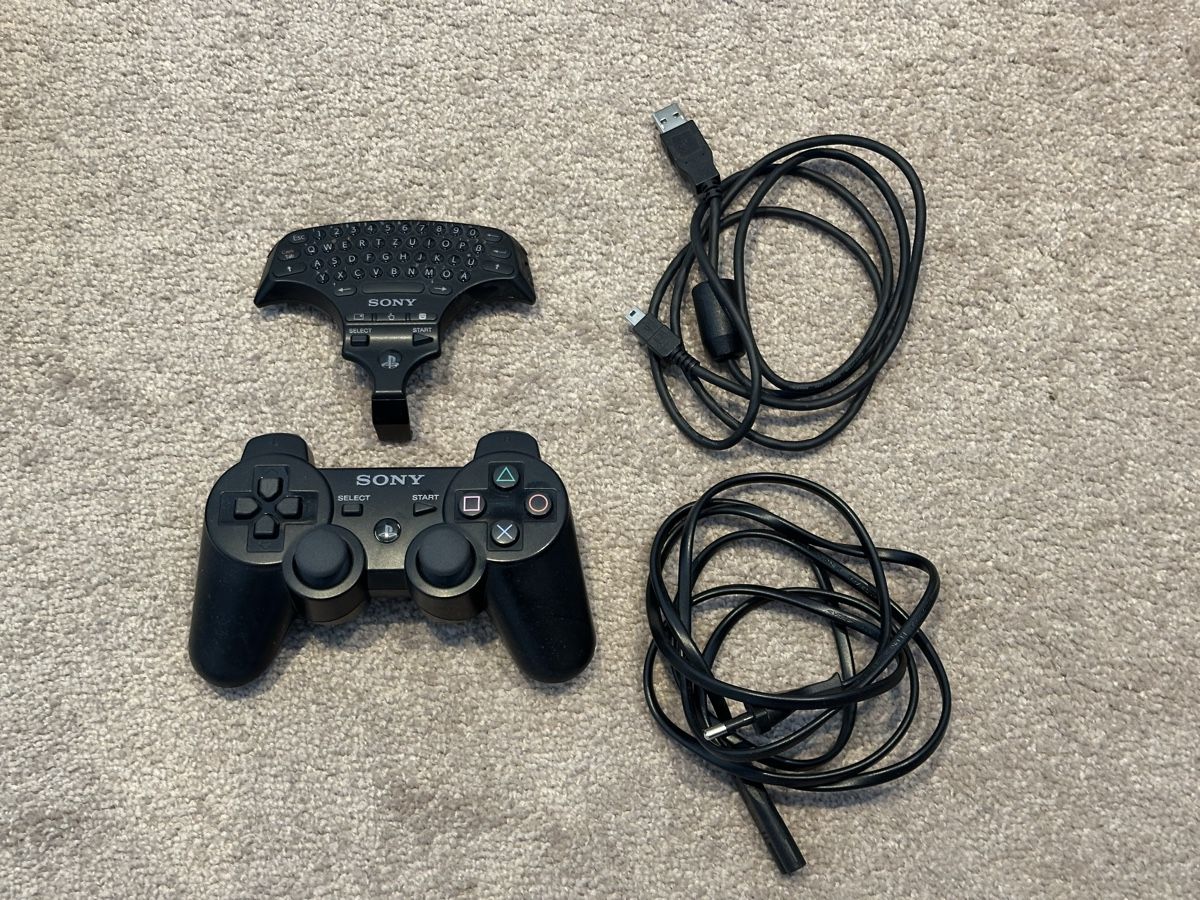 Sony Console: Playstation 3 PS3 Black Used – Usato da Oberwil-Lieli venduto da robertm99 4