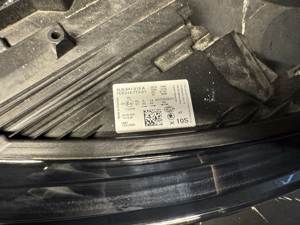 VW Scheinwerfer: Original Scheinwerfer links Skoda Enyak – Gebraucht aus Schötz von cla_rvq5 1