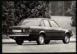 Fotografie Auto Toyota Corolla 1300 Limo