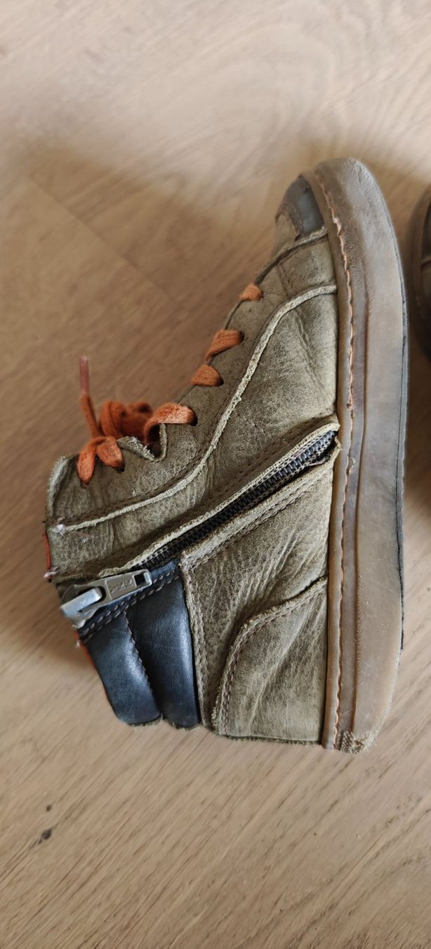 Schuhe für Jungen: Kinder Schuhe echter Leder, Gr 28 – Gebraucht aus Zürich von ElizavetaT 3