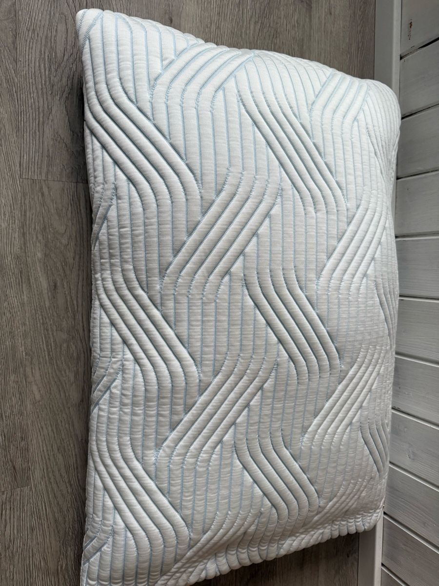 Tempur Cuscini: Tempur Kissen 50x70 – Usato da Rehetobel venduto da bodystyl