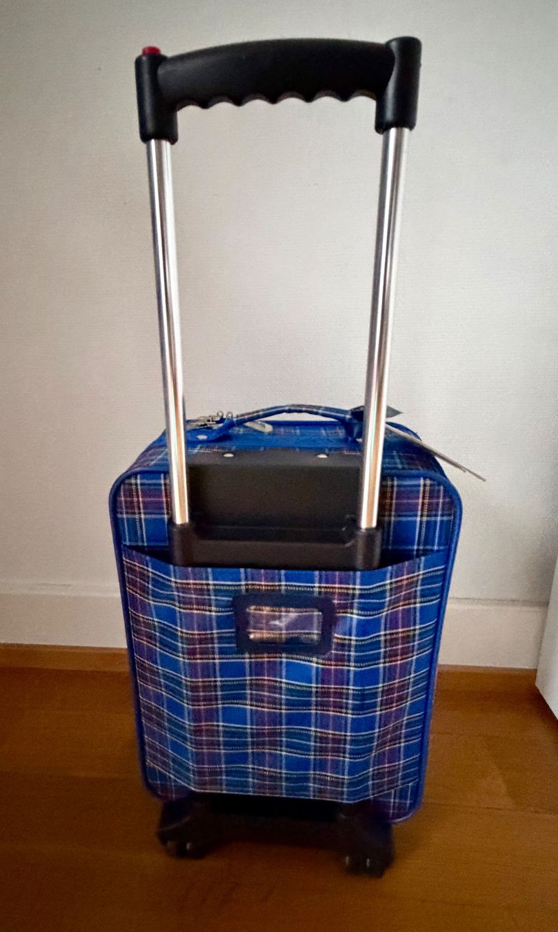 Valises de voyage: Kinder Reise Rollkoffer – D'occasion à Basel par Blinky2 1