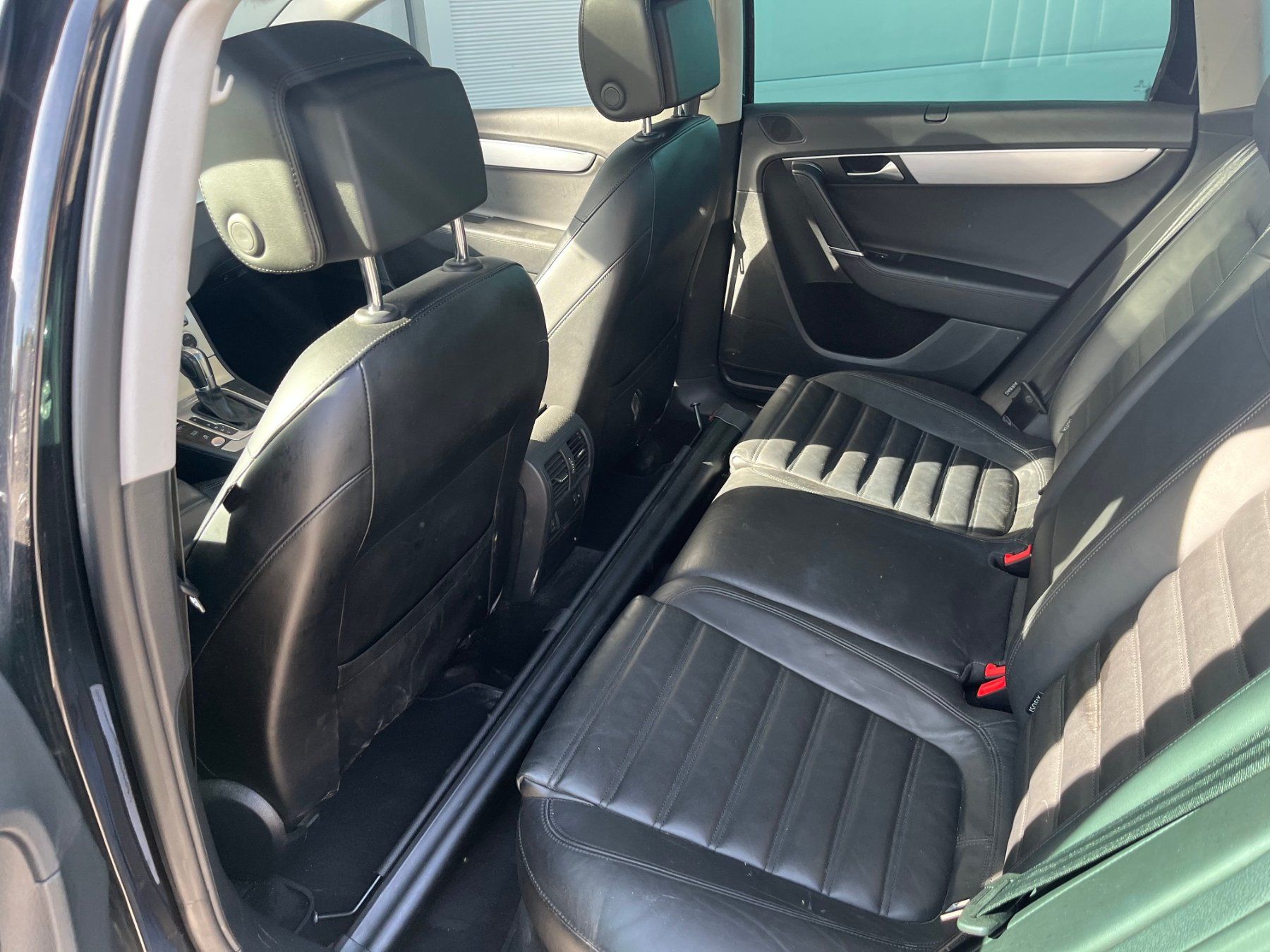 VW Automobili: VW Passat Variant 3.6 4Motion – Difettoso da Büetigen venduto da toumes 5