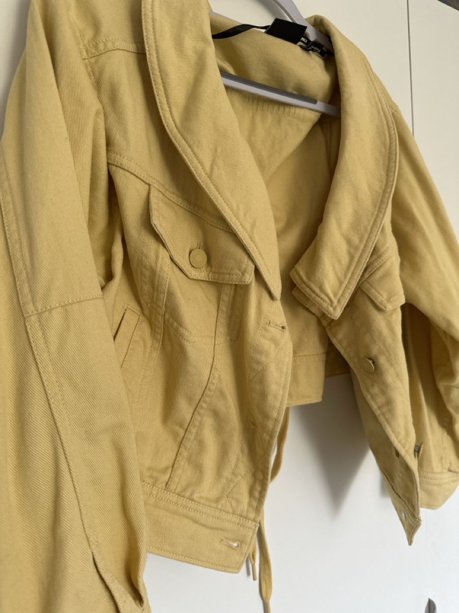 Only Giacche: Jeans Jacke ONLY gelb – Nuovo (secondo la descrizione) da Dietikon venduto da vithya88