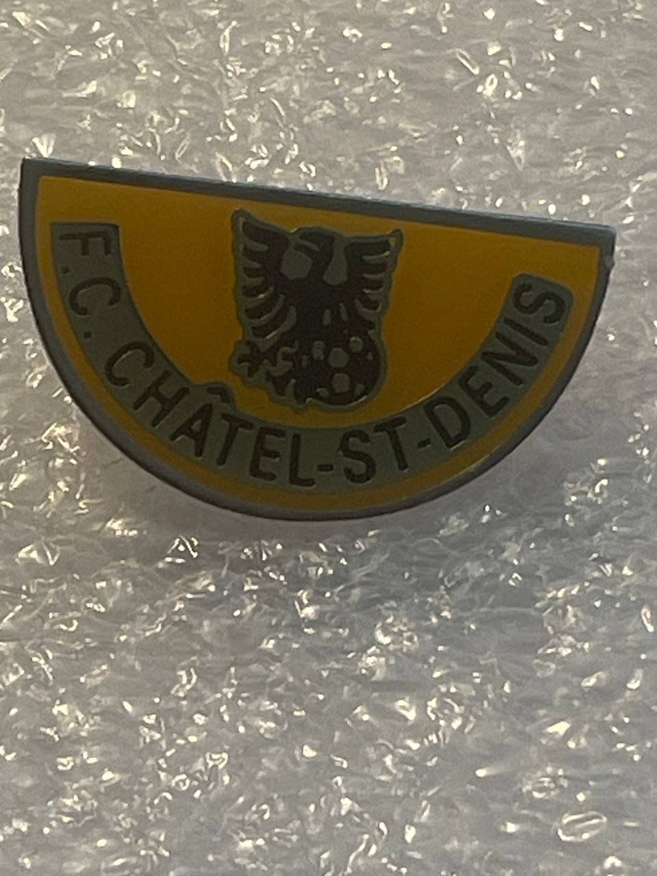 Placchette & Badge: 163. Pin - FC Chatel-Denis – Usato da Luzern venduto da Irek 1