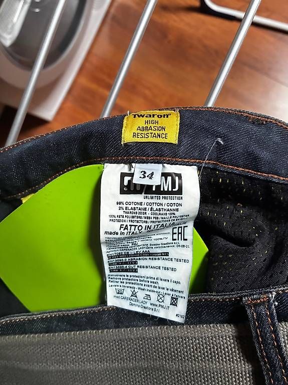Jeans: Jeans moto PMJ TAILLE 34 – Usato da Montagny-Yverdon venduto da ced_cgl7 2