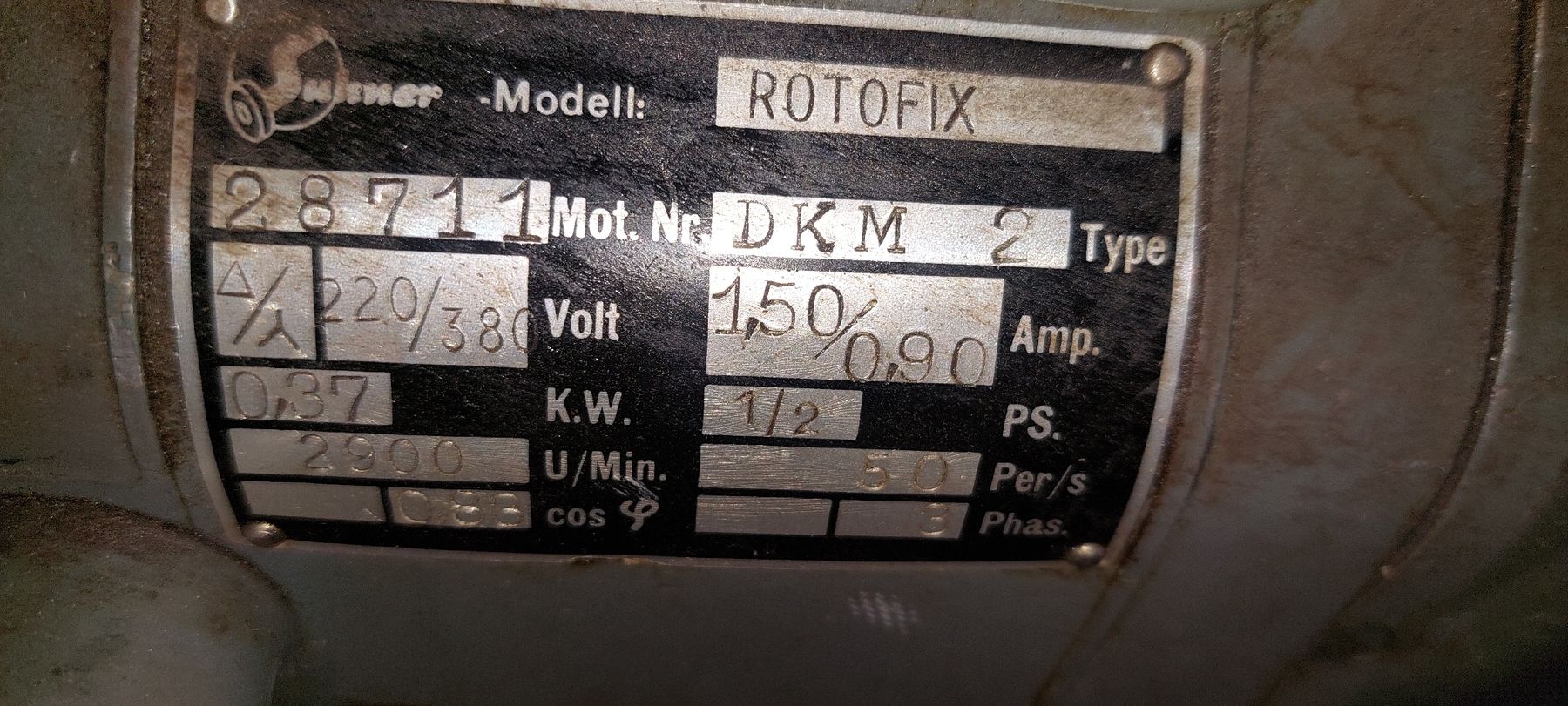 Schleifen & Polieren: Rotofix DKM 2 Wellenschleifmaschine – Gebraucht aus Niederuzwil von Dakitiki 2