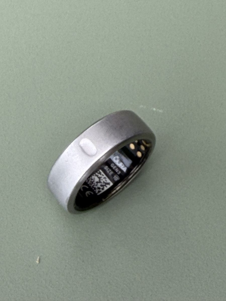 Oura Ringe: Bague connectée Oura Gen3 taille 10 avec chargeur – Gebraucht aus Troinex von duboisf8 1