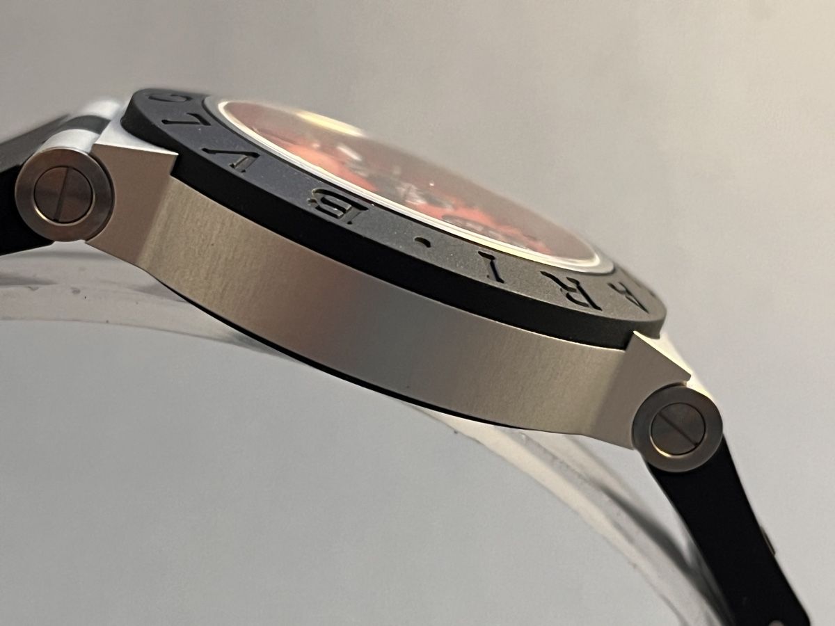 Bulgari Uhren: Bvlgari Ducati Limited Edition – Neu und originalverpackt aus Nyon von GenevaLuxuryWatches 4