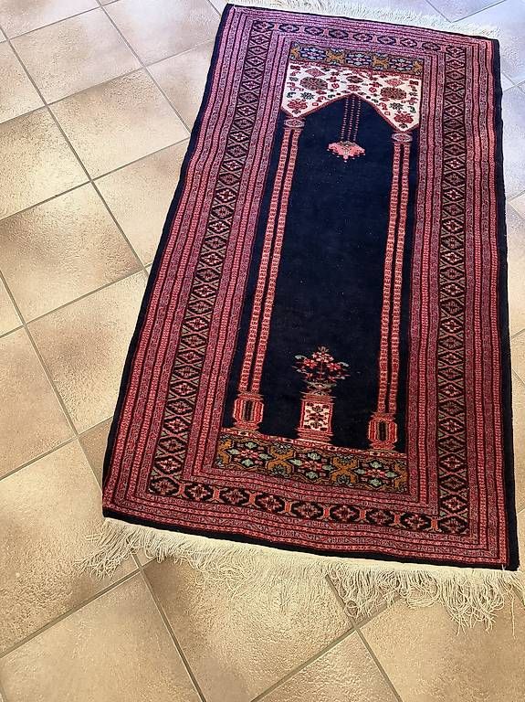 Teppiche: Teppich orient 188x95cm – Gebraucht aus Saas im Prättigau von cla_289l