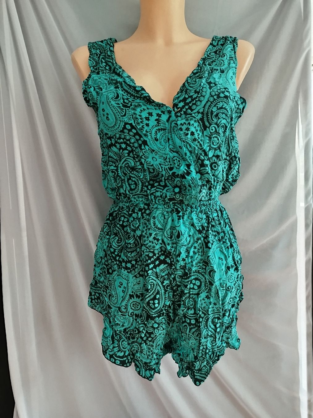 Jumpsuits: Sommer-Jumpsuit, Größe S – D'occasion à Wauwil par Sanczeza 1
