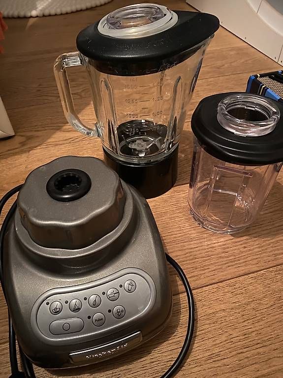 Elettrodomestici da cucina: Kitchenaid artisan blender grau, neuwertig – Usato da Neerach venduto da Heronisland 1