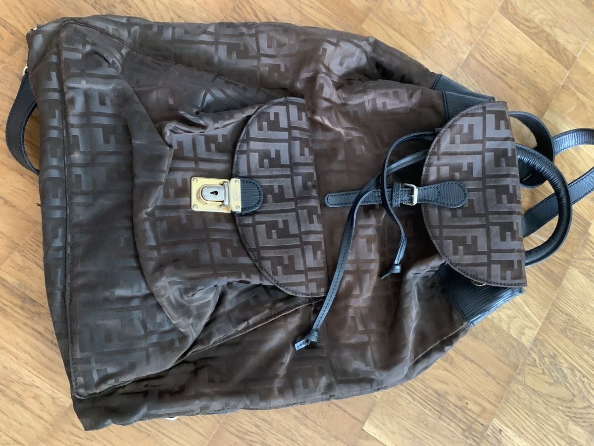 Rucksäcke: Fendi rucksack – Gebraucht aus Zürich von Nikuska32