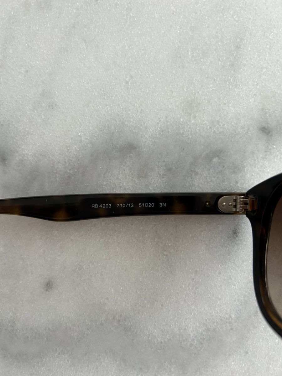 Ray-Ban Brillen & Gläser: Original Ray Ban Damensonnenbrille – Gebraucht aus Wetzikon ZH von Lugano12 3
