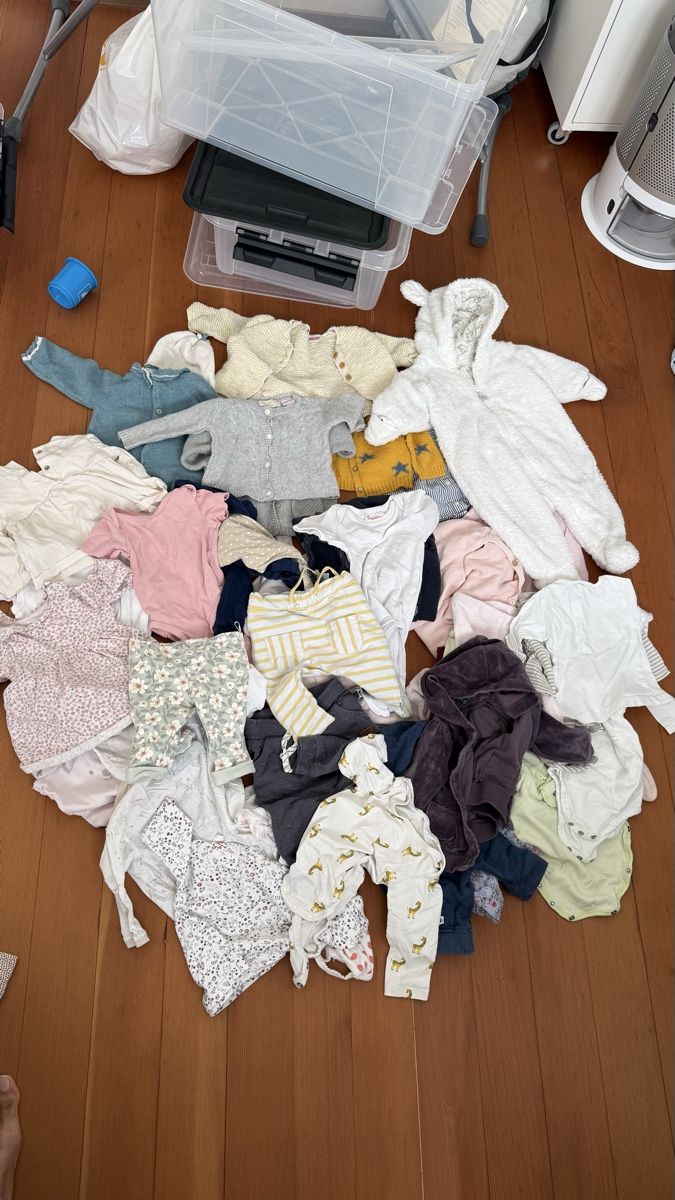 Lotti & Set di vestiti: Kleiderpaket Grösse 62 – Usato da Zürich venduto da Daniman
