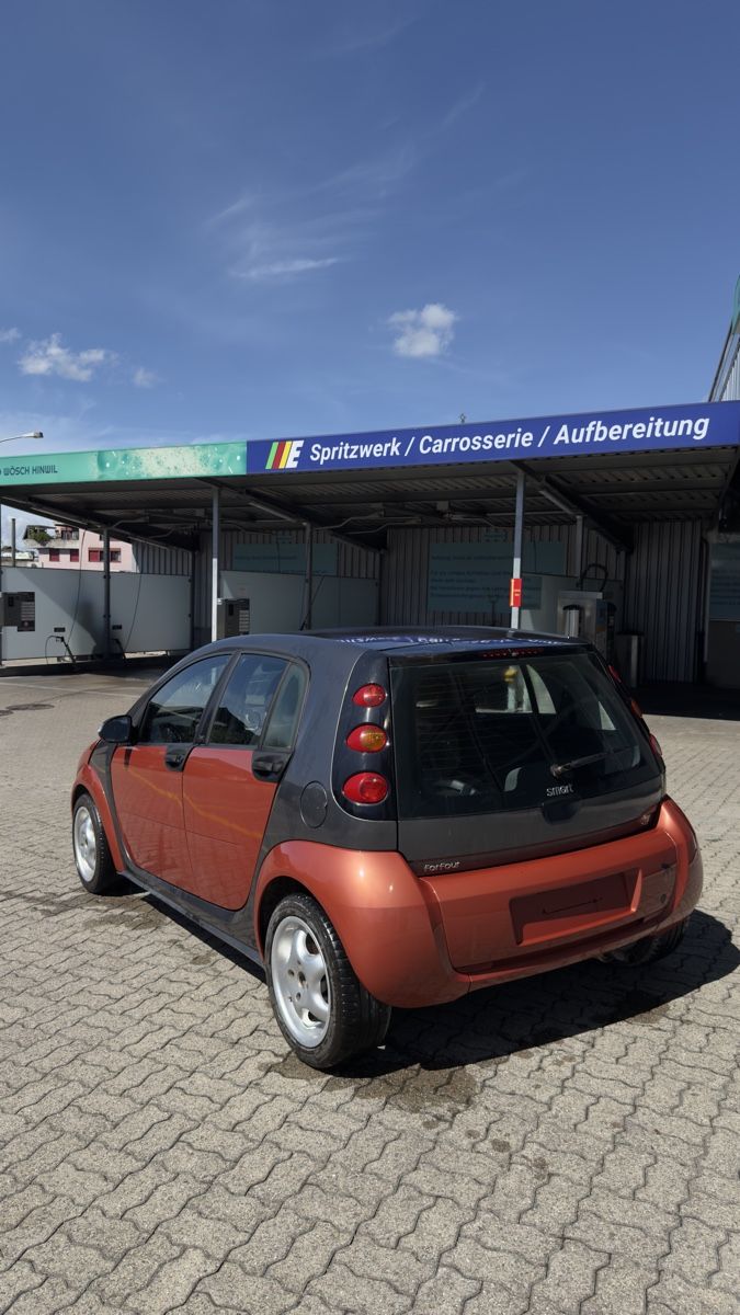 Smart Automobili: Smart forfour – Usato da Wetzikon ZH venduto da HD2004 2