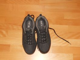 Neuw. Skechers Shape-ups - schwarz - Gr. 46
