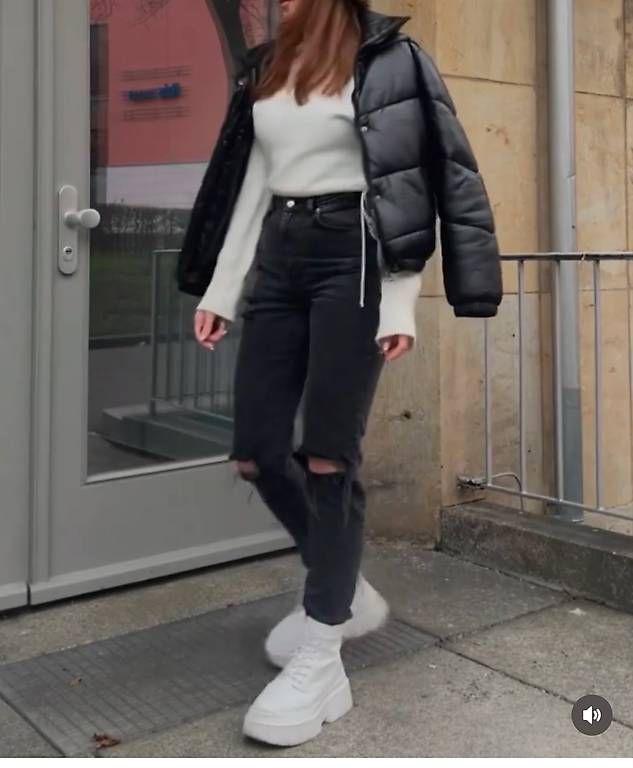 Jeans: Jeans Damen – Usato da Zwingen venduto da KatjaM 1