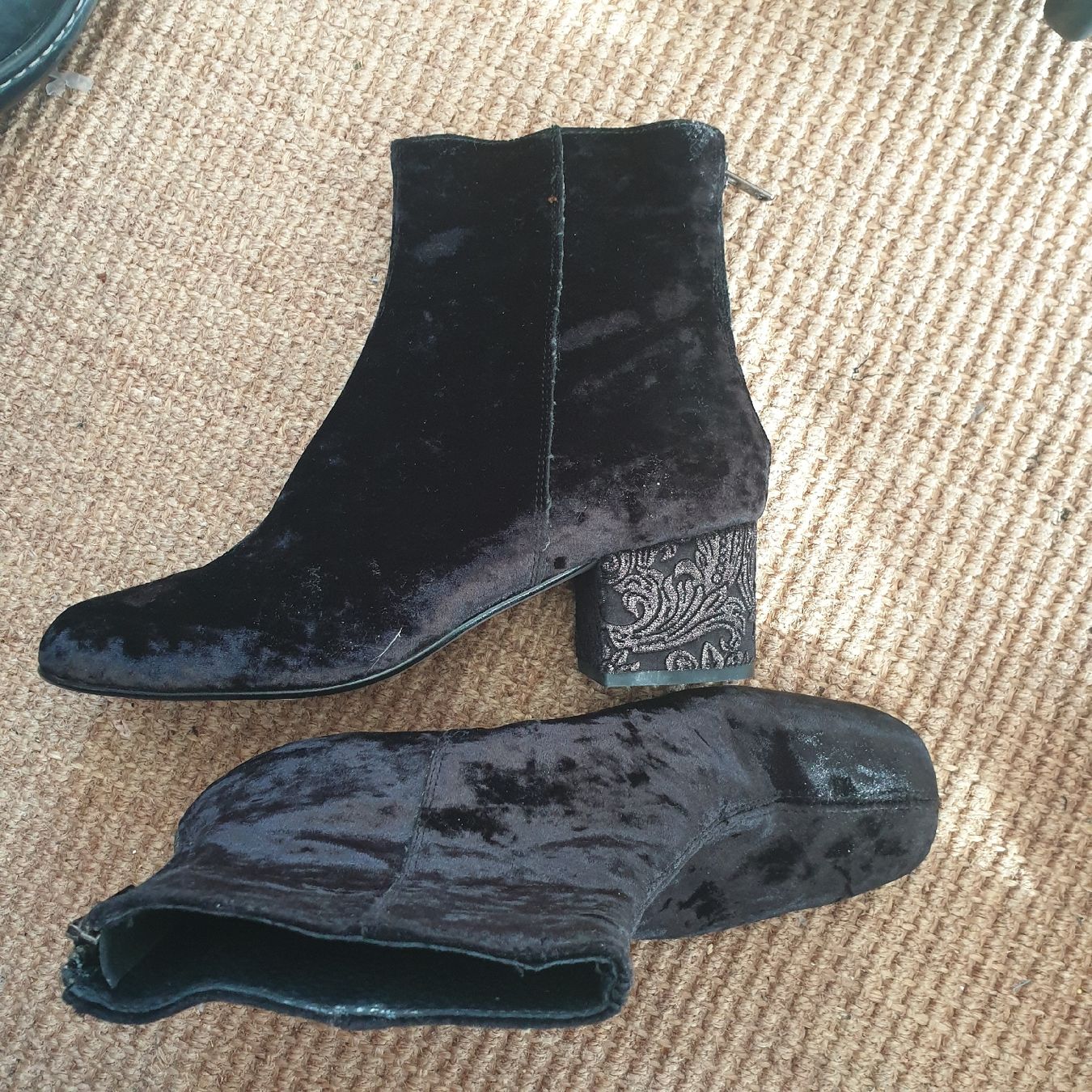Globus Scarpe da donna: Globus, neue Stiefelette Hr. 38 – Nuovo (secondo la descrizione) da Frenkendorf venduto da Moon111