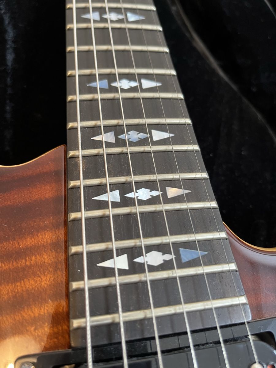 Framus Strumenti musicali: Framus Panthera Studio Custom Antique Tobacco – Nuovo (secondo la descrizione) da Vaduz venduto da Wodanerik 8