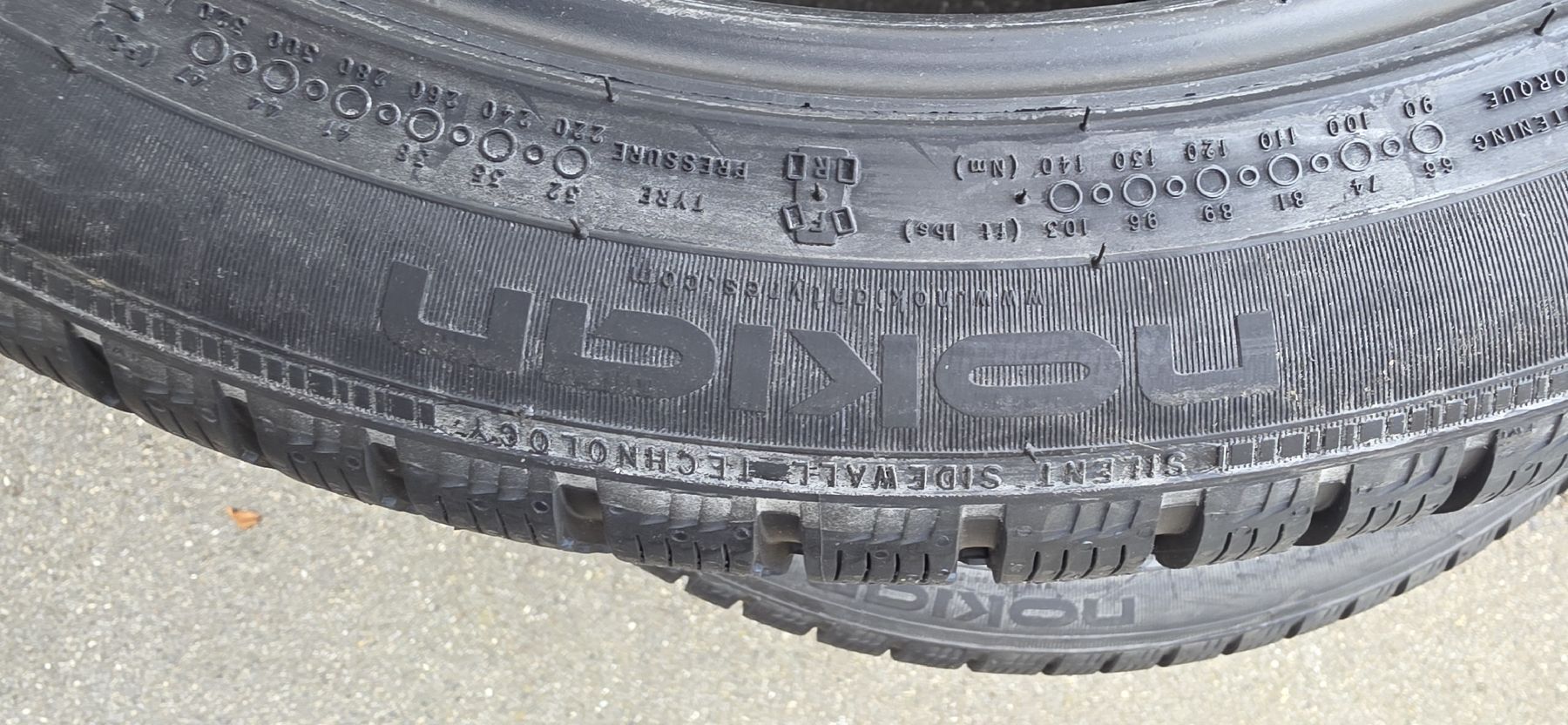 Nokian Pneus & Kompletträder: Winterpneu 235/45/R19 M+S – Neu (gemäss Beschreibung) aus herzogenbuchsee von jamma01 4