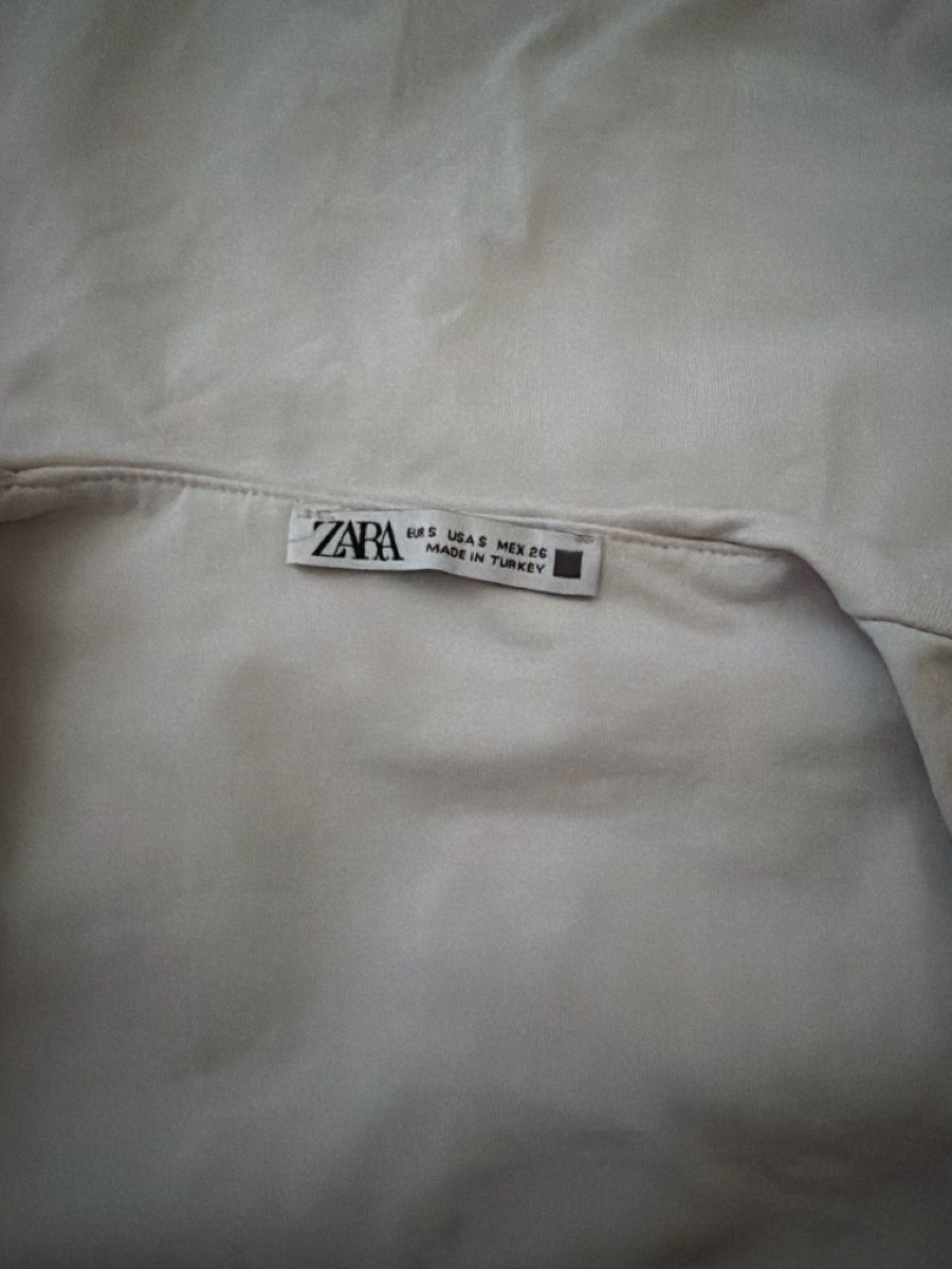 Zara Tops: Top blanc ZARA  – Gebraucht aus Le Locle von Mayd_h 2