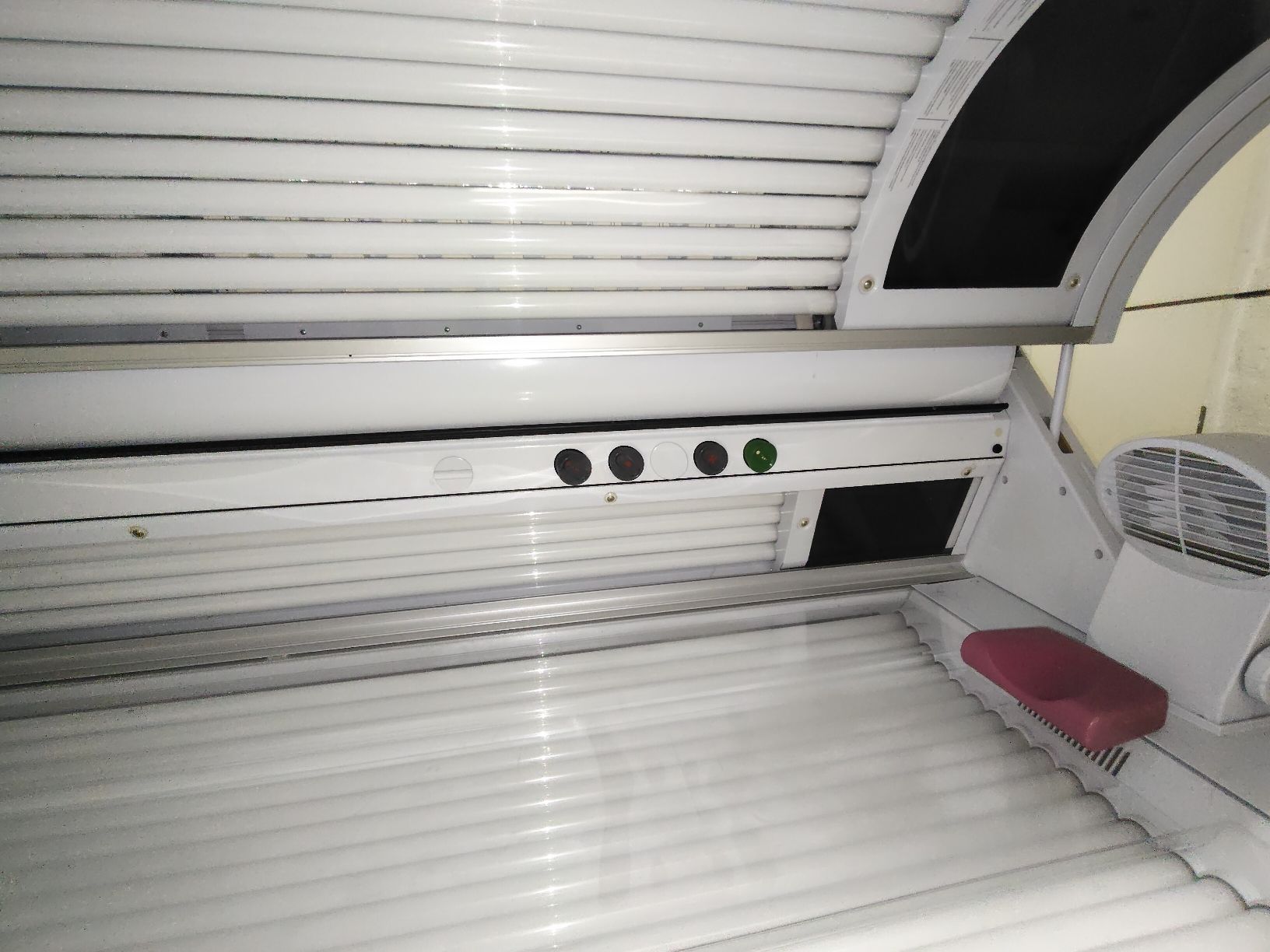 Solarium: Solarium – Gebraucht aus Triengen von RealX 1